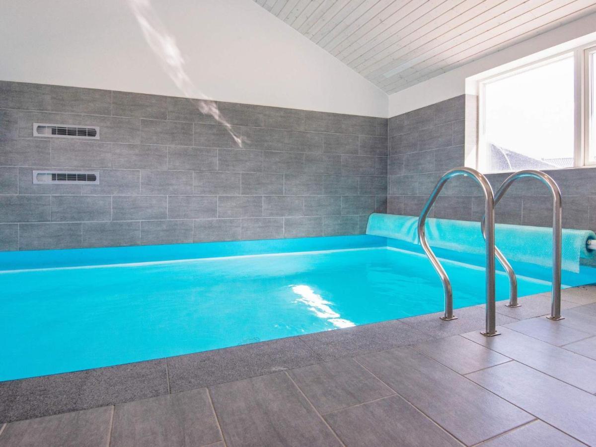 16 Person Holiday Home In R M Romo Kirkeby Bagian luar foto