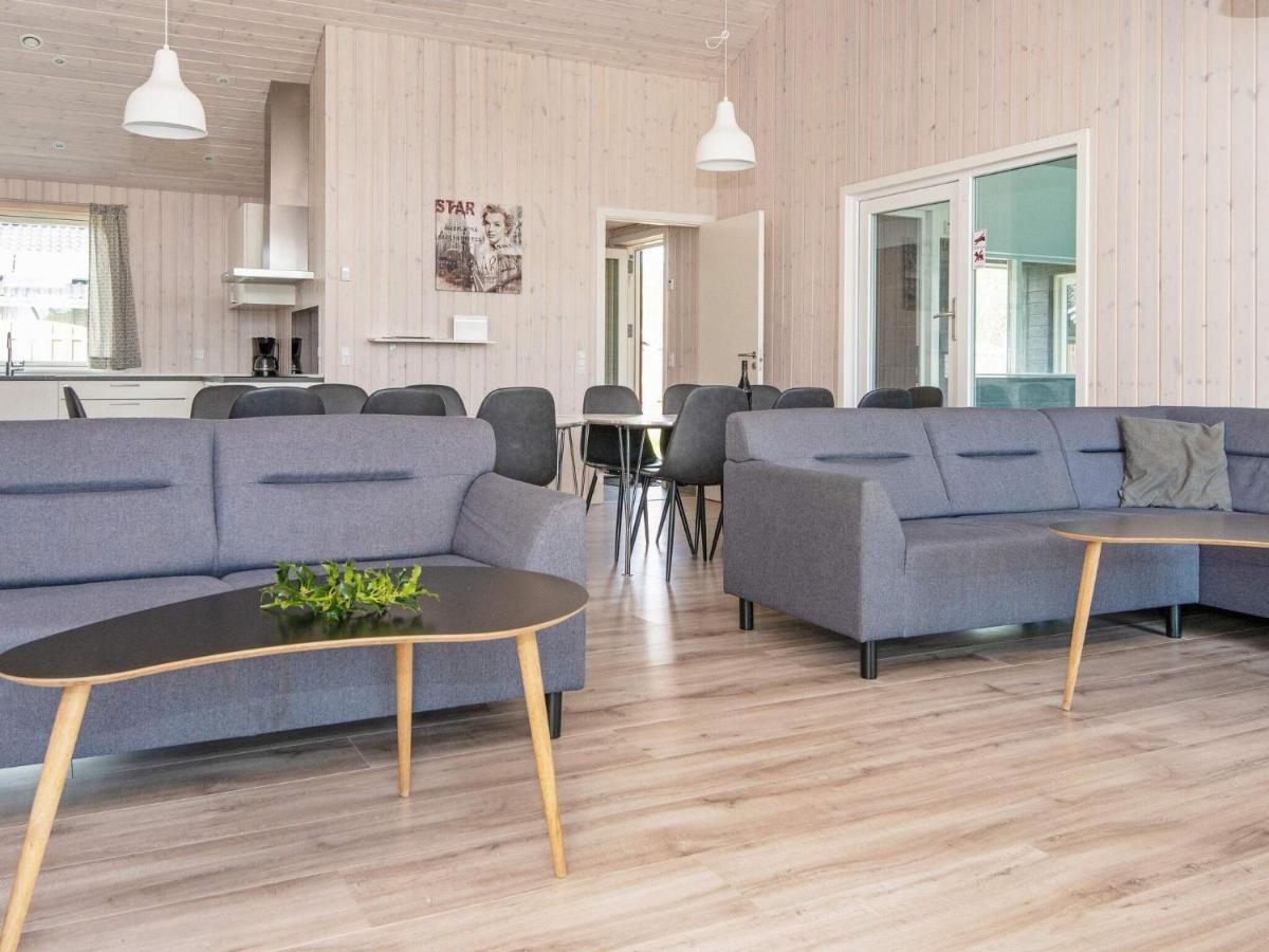 16 Person Holiday Home In R M Romo Kirkeby Bagian luar foto