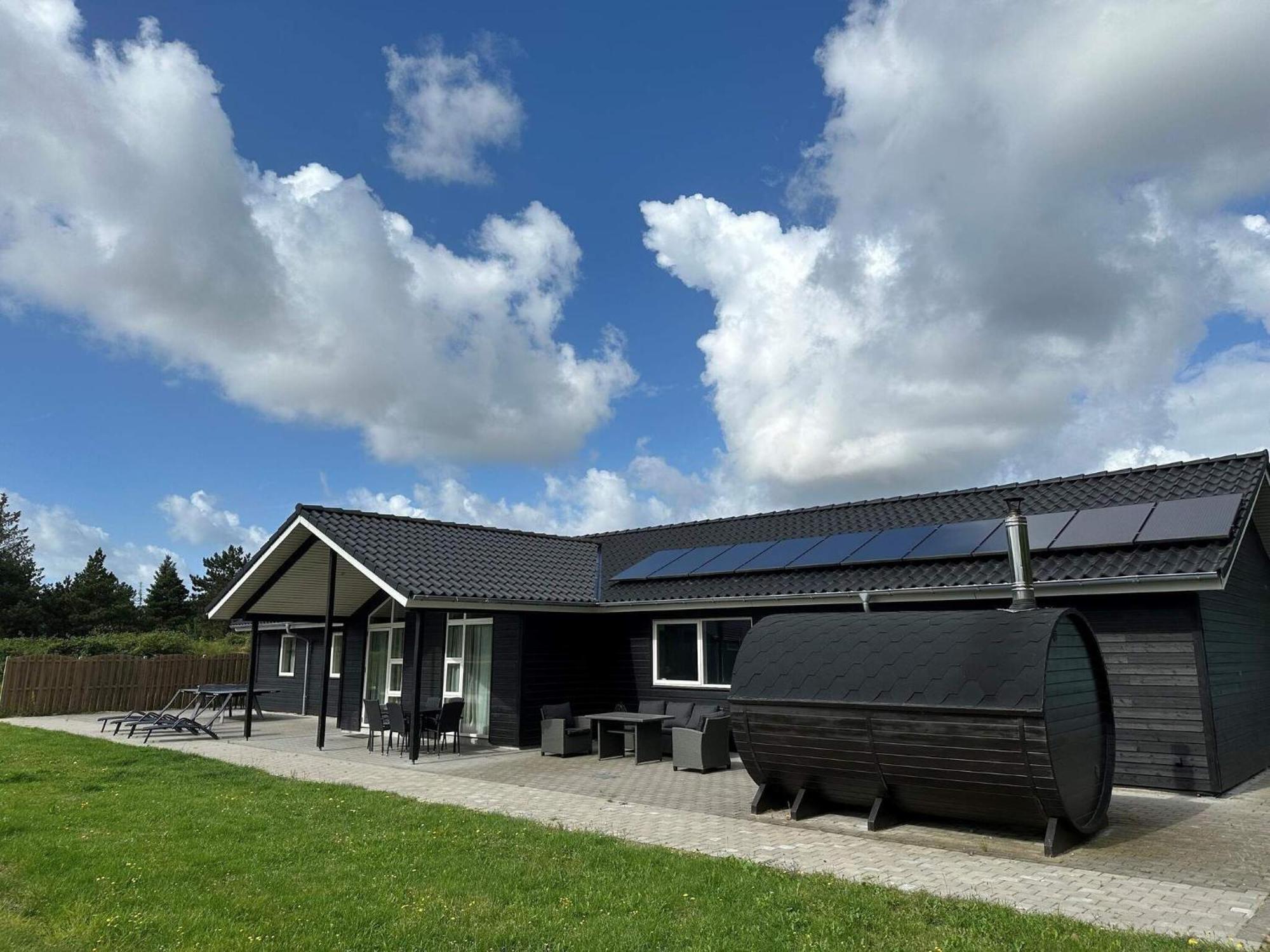 16 Person Holiday Home In R M Romo Kirkeby Bagian luar foto